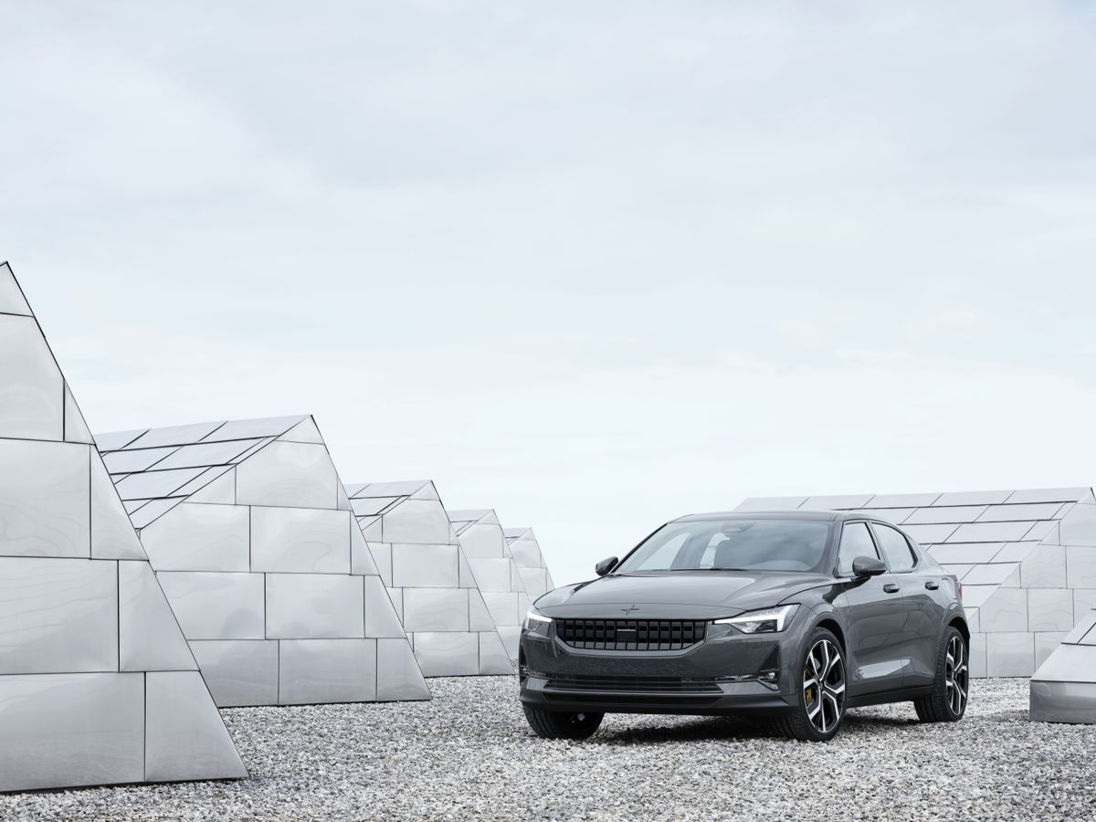 Ecco come sarà il primo equipaggiamento di DRiV per la nuova fastback elettrica
